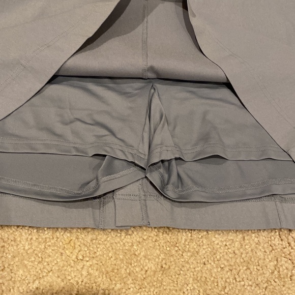 Nancy Lopez NWT golf skort in gray - Women’s size 22. - Picture 4 of 14